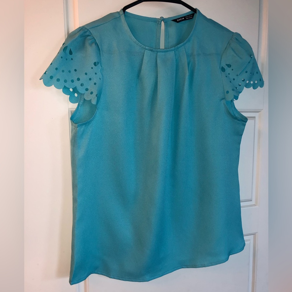 Blue short sleeved blouse